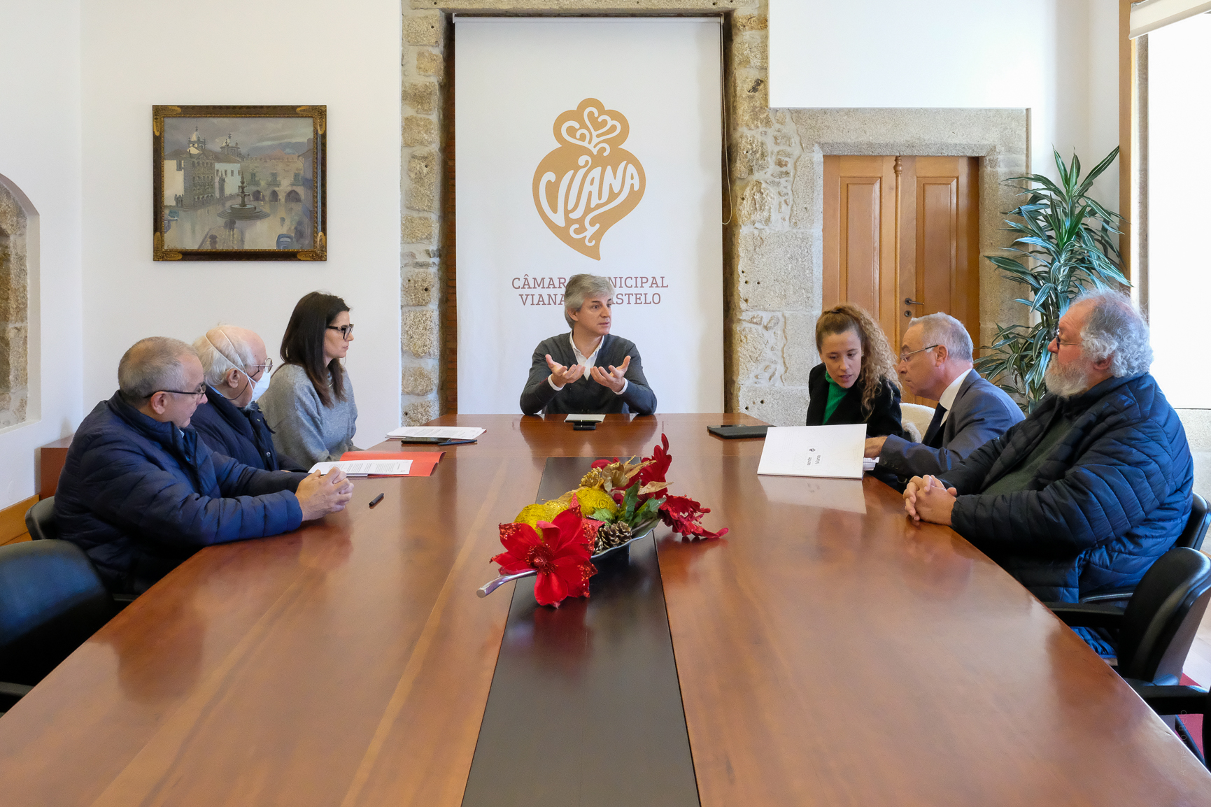 Câmara Municipal estabelece parcerias para assumir competências no Rendimento Social de Inserç...